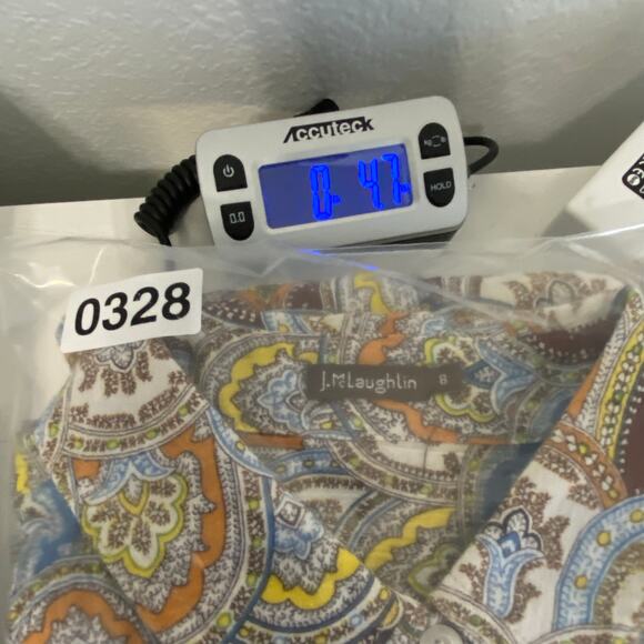 J. McLaughlin Top Womens Size 8 Long Sleeve Button Up Colorful Pattern Paisley - Picture 7 of 7